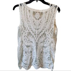 NWT Laundry classical white embroidered sleeveless top. size XS